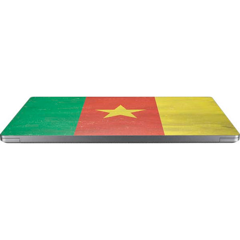 Cameroon Flag Distressed Universal Laptop 14in (11.4 x 8.2in) Skin